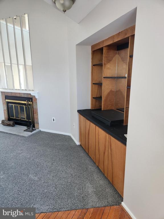 Building Photo - 5004 Tracy Ct