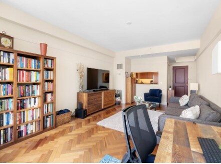 Building Photo - 4 Avery St