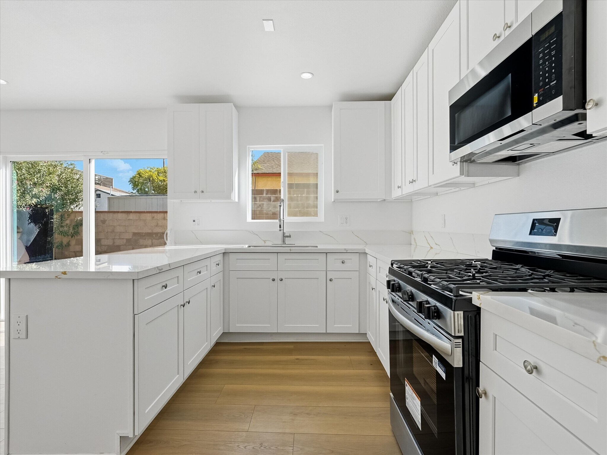 Building Photo - 44736 Gadsden Ave