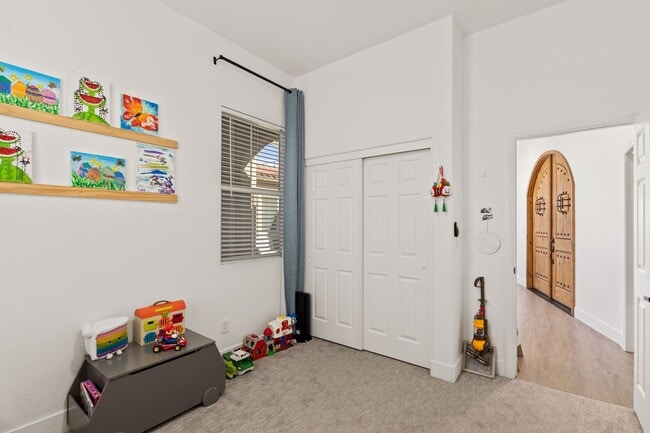 Building Photo - Beautifully Upgraded, Single Story 3 Bed, ...