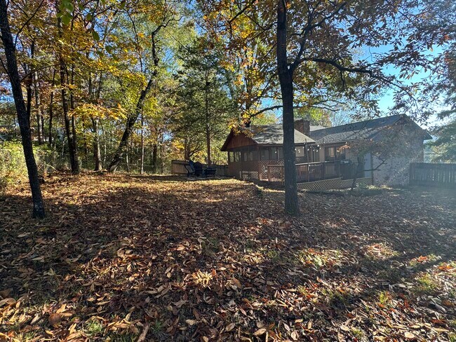 Building Photo - 409 Crosscreek Cir