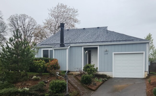 Primary Photo - 4795 Clarence Ct SE