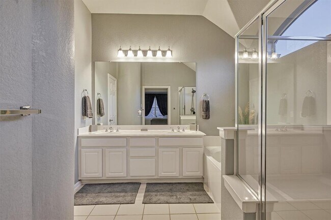 Building Photo - 131 Zephyr Bend Pl