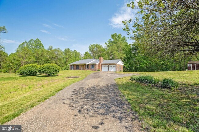 Building Photo - 13245 Croom Rd