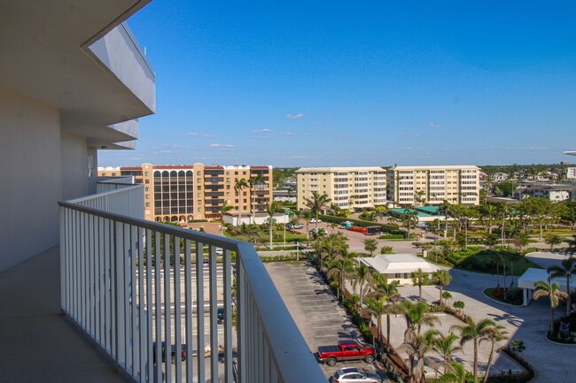 Building Photo - ** 2/2 ON THE BEACH CONDO WITH SPECTACULAR...