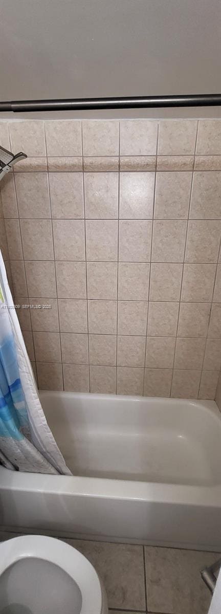 Building Photo - 17101 NW 57th Ave