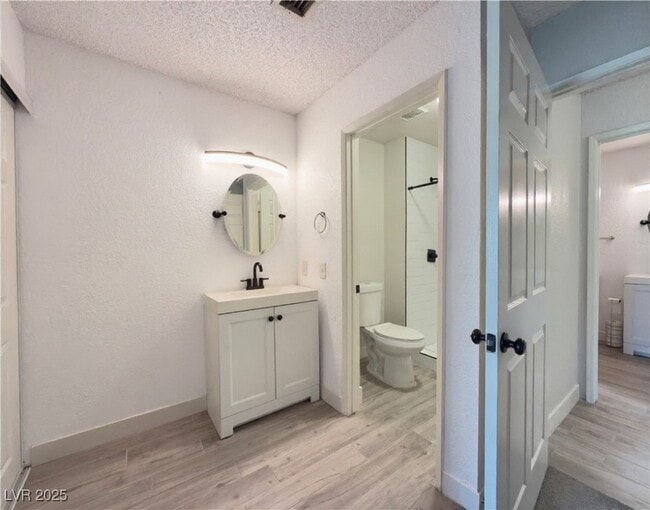 Building Photo - 6779 Pine Valley Dr