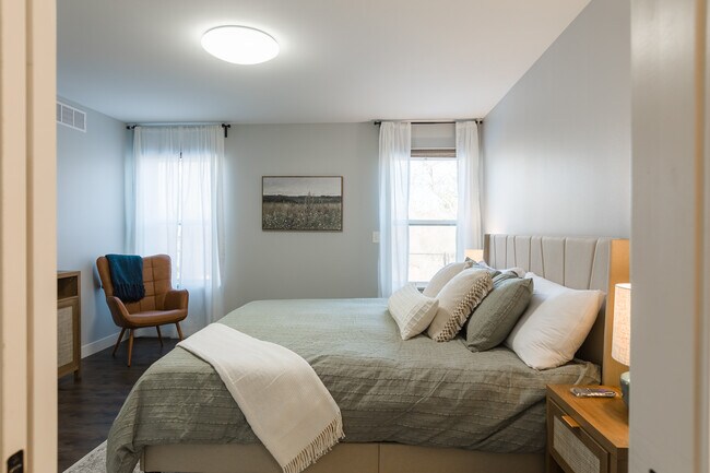 Building Photo - 3062 Barrington Pl