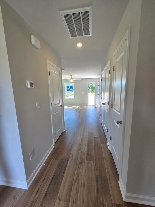 Building Photo - 681 Blossom Run