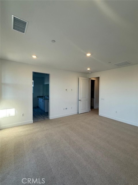 Building Photo - 153 Great Park Blvd