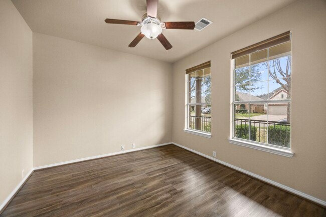 Building Photo - 17414 Aldenwilds Ln