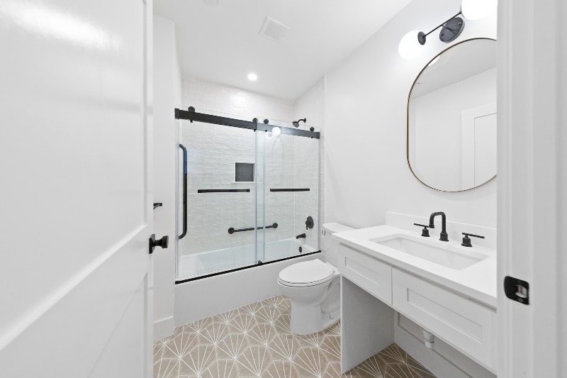 Building Photo - 101 Richmond St