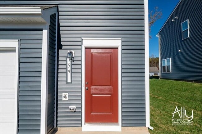 Building Photo - 54 Sophie Kathryn Dr