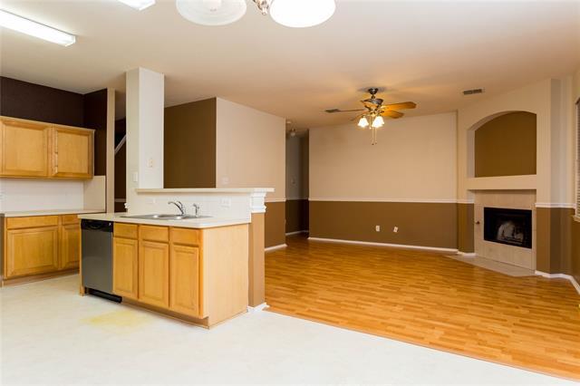 Building Photo - 1305 Auburn Dr
