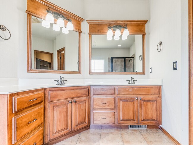 Building Photo - 4103 Riva Ridge Ct