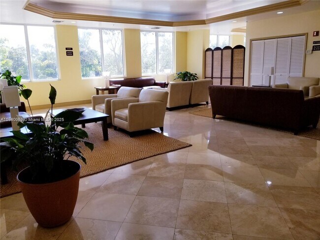 Building Photo - 3500 Coral Wy