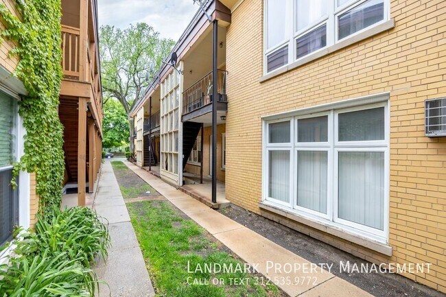 Building Photo - 1209 N Harlem Ave