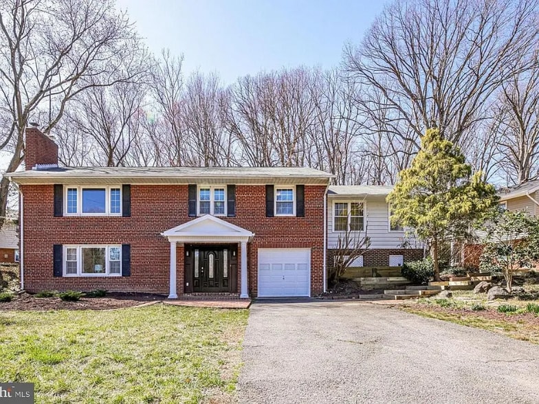 Primary Photo - 5940 Lowell Ave