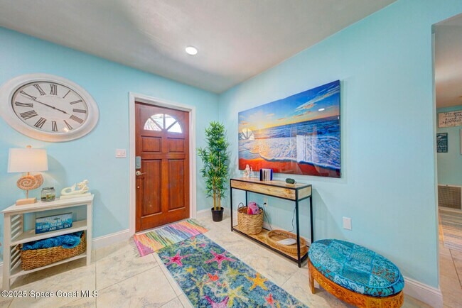 Building Photo - 282 Fay Dr