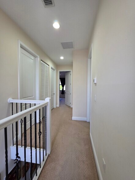 Building Photo - 20914 NW 1st Dr