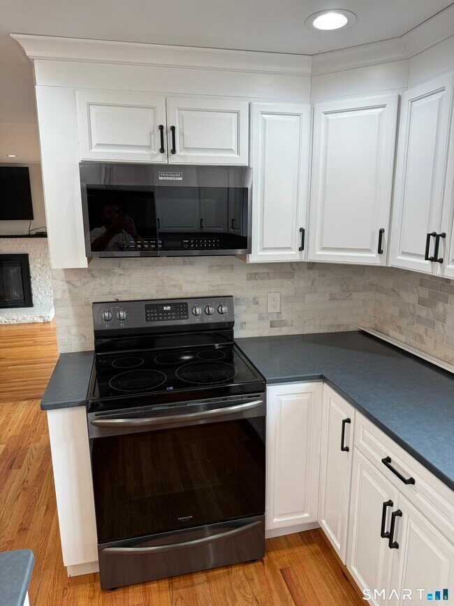 Building Photo - 249 Virgo Dr