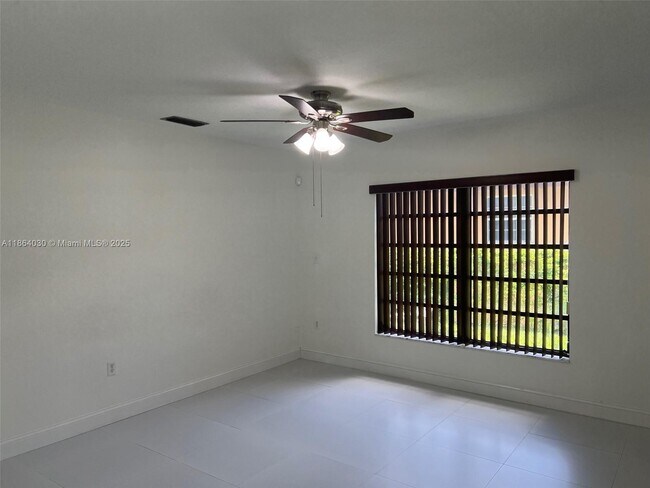 Building Photo - 13310 SW 40th St
