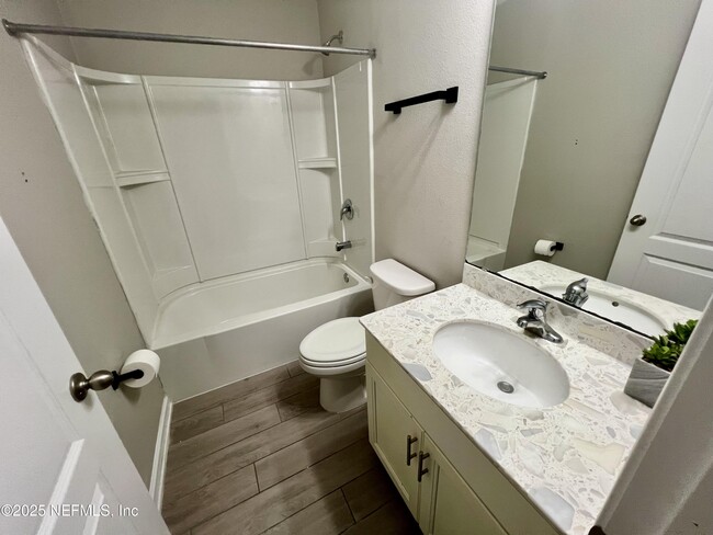 Building Photo - 11498 Red Koi Dr