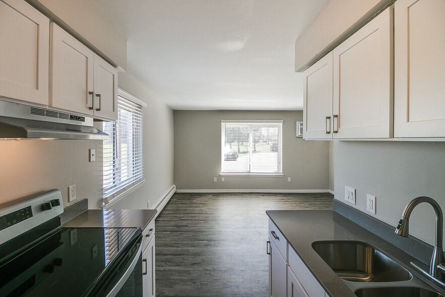 Maya - Kitchen - Poet Place Apartments