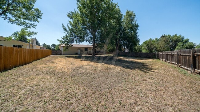 Building Photo - 4962 Filarees Cir