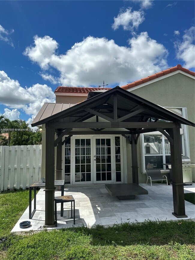 Building Photo - 13274 NW 15th Ct
