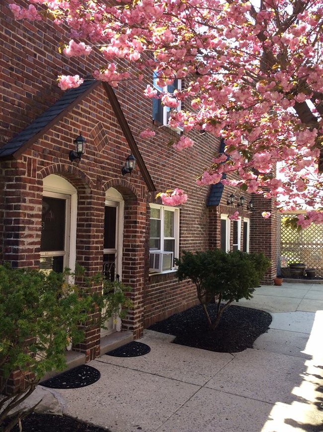 Madison Gardens Apartments Collingswood Nj Apartment Finder Madison Gardens Apartments