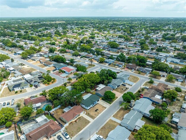 Building Photo - 11524 Newell Dr