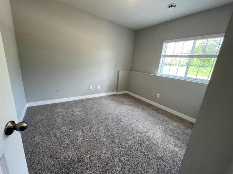 Building Photo - 12549 Guadalcanal Cir