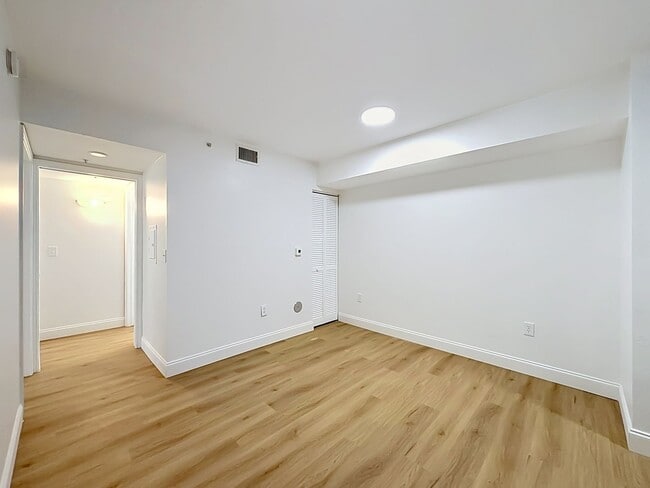 Building Photo - Super Cozy 2 bedroom in Desirable Neighborhood in coconut creek
