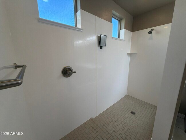Building Photo - 15959 W Cameron Dr