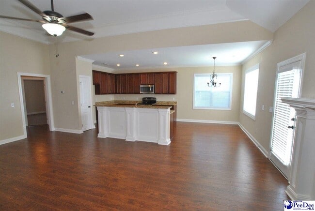 Building Photo - 1355 Millbank Dr