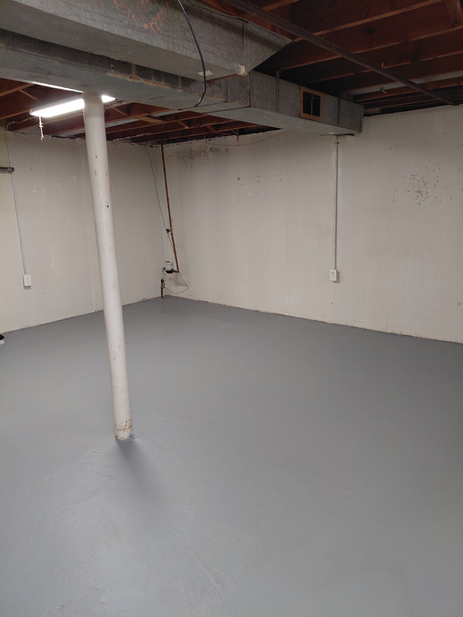 Building Photo - 2505 Stieber St