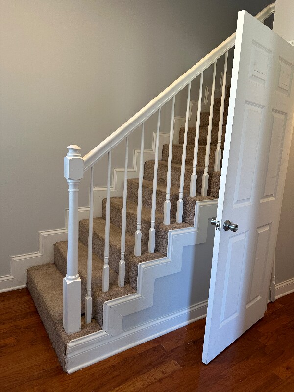 Building Photo - 1650 N Keeler Ave