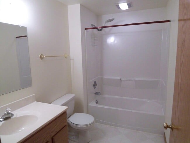 Building Photo - 6067 Cottontail Trail