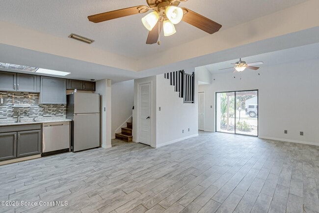 Building Photo - 1120 Gary Hunt Rd