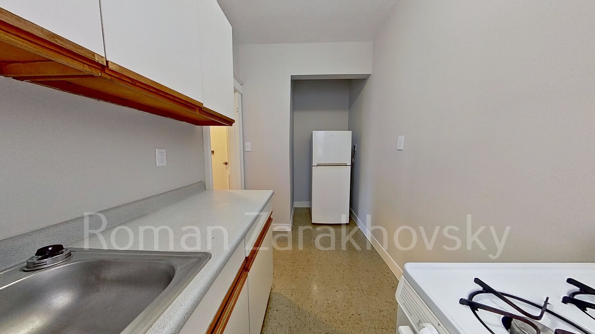 Building Photo - 219 Kelton St