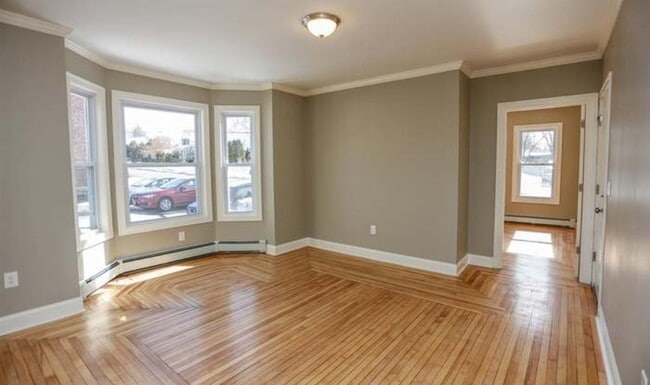 Building Photo - 1142 Cilley Rd