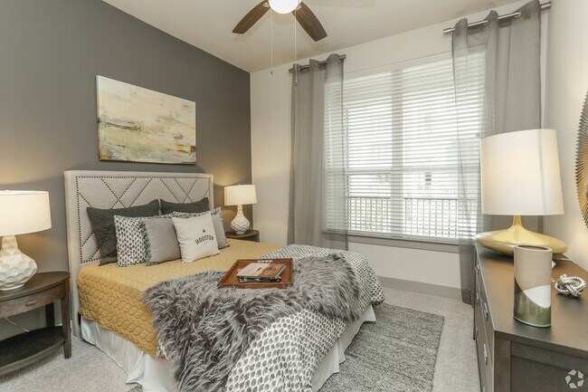 Building Photo - Premium 2-Bed Living with Modern Perks!
