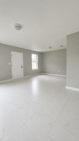 Building Photo - 4717 NW 168th Ter