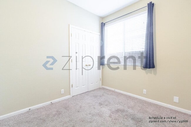 Building Photo - 4919 Jurgenson Way