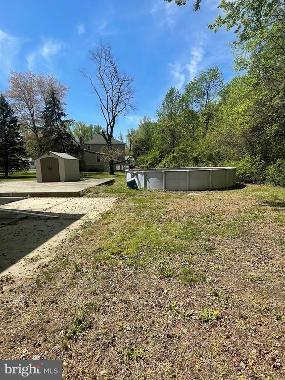Building Photo - 2018 Silver Lane Rd