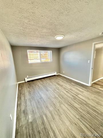 Building Photo - 1437 N Moline St