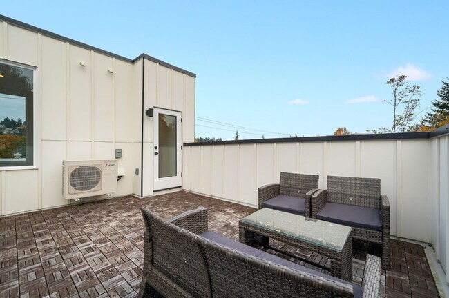 Building Photo - 6030 Sand Point Way NE