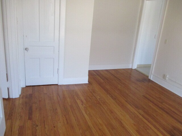 Building Photo - 448 Hawley Ave