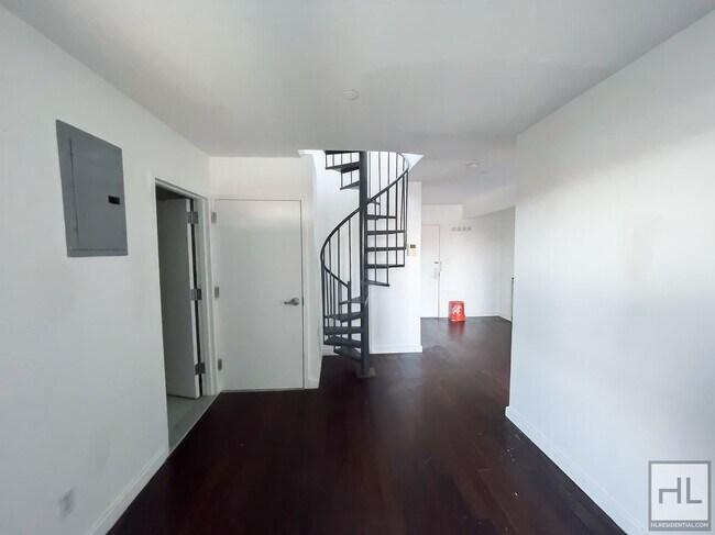 Building Photo - STANHOPE STREET / Spacious Bushwhick 2-Bed...
